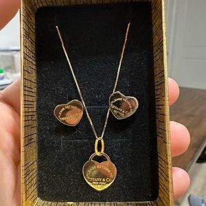 SOLD!!!18karat Real Gold set of necklace, earrings and bracelet